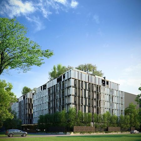 Siamese Gioia Aparthotel Банкок Екстериор снимка