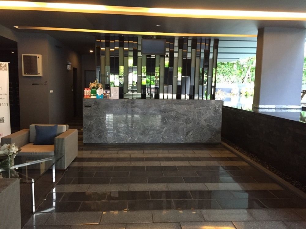 Siamese Gioia Aparthotel Банкок Екстериор снимка
